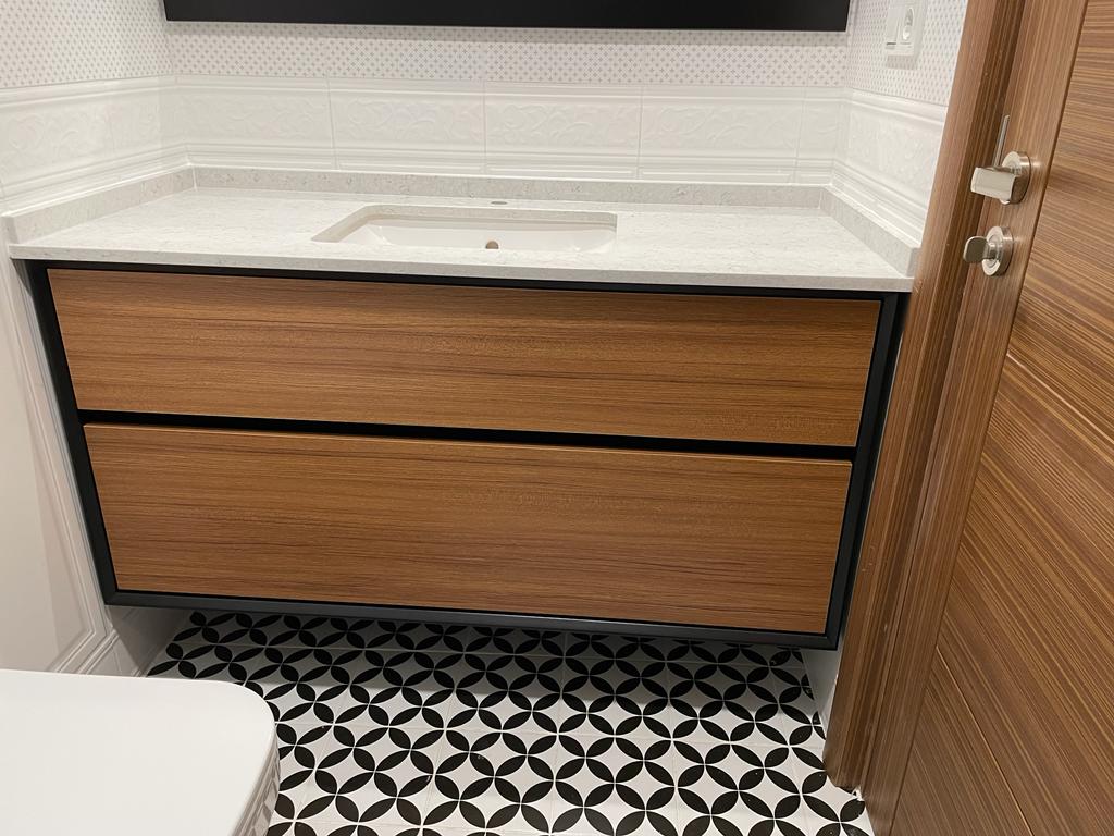 Banyo Dolabı
